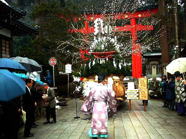 �N���b�N�ŕ��܂�